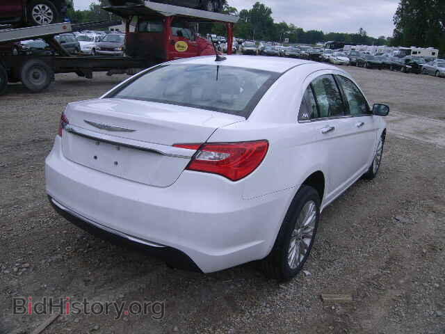 2012 CHRYSLER 200 - VIN: 1C3CCBCB8CN107435 - Фото 4