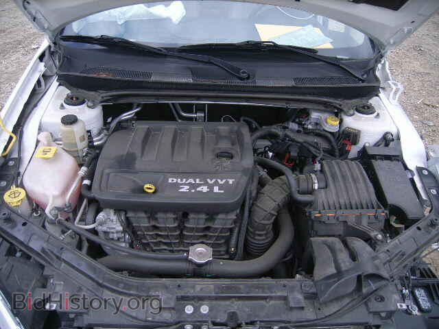 2012 CHRYSLER 200 - VIN: 1C3CCBCB8CN107435 - Фото 7