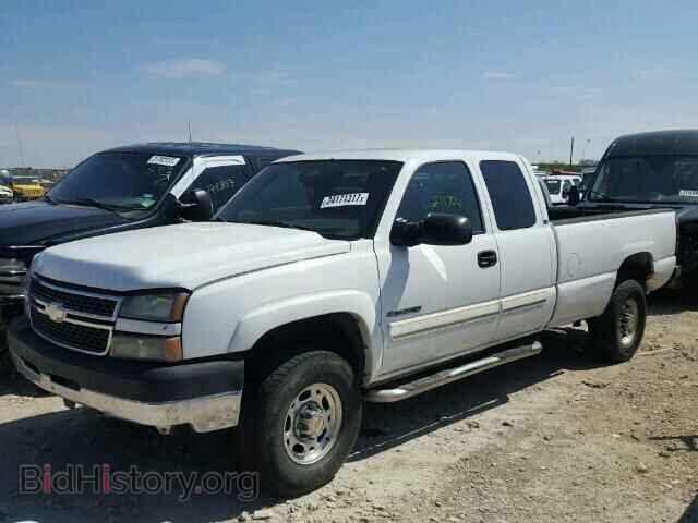 2005 CHEVROLET SILVERADO - VIN: 1GCHC29U55E254406 - Фото 2