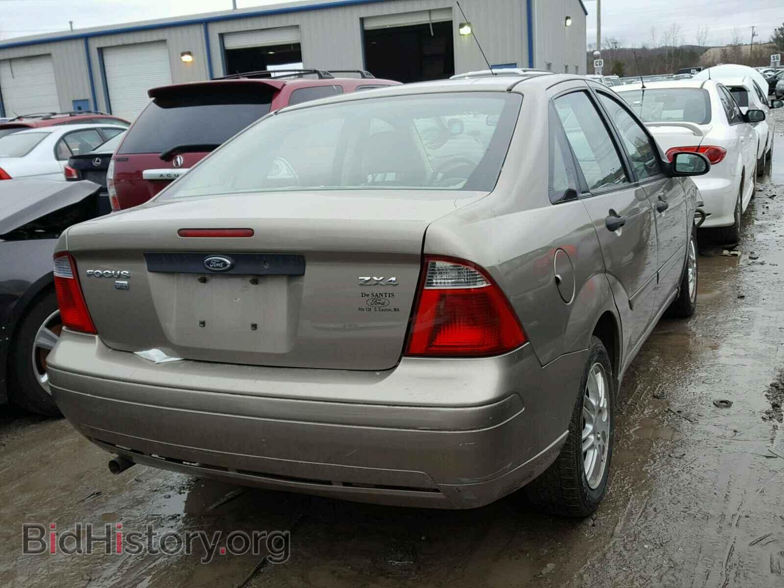 2005 FORD FOCUS - VIN: 1FAFP34N15W185778 - Фото 4