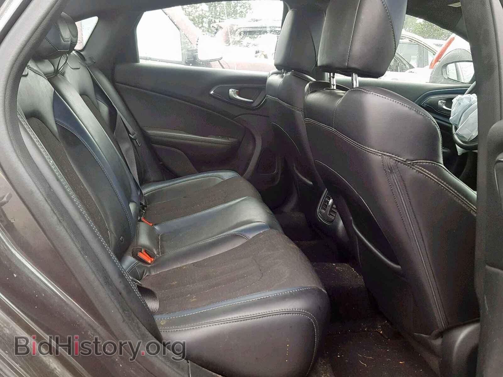 2015 CHRYSLER 200 - VIN: 1C3CCCBB7FN555225 - Photo 6