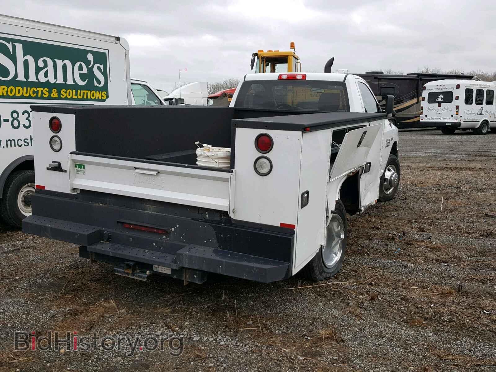 2016 RAM 3500 - VIN: 3C7WRTAJ8GG117570 - Фото 4