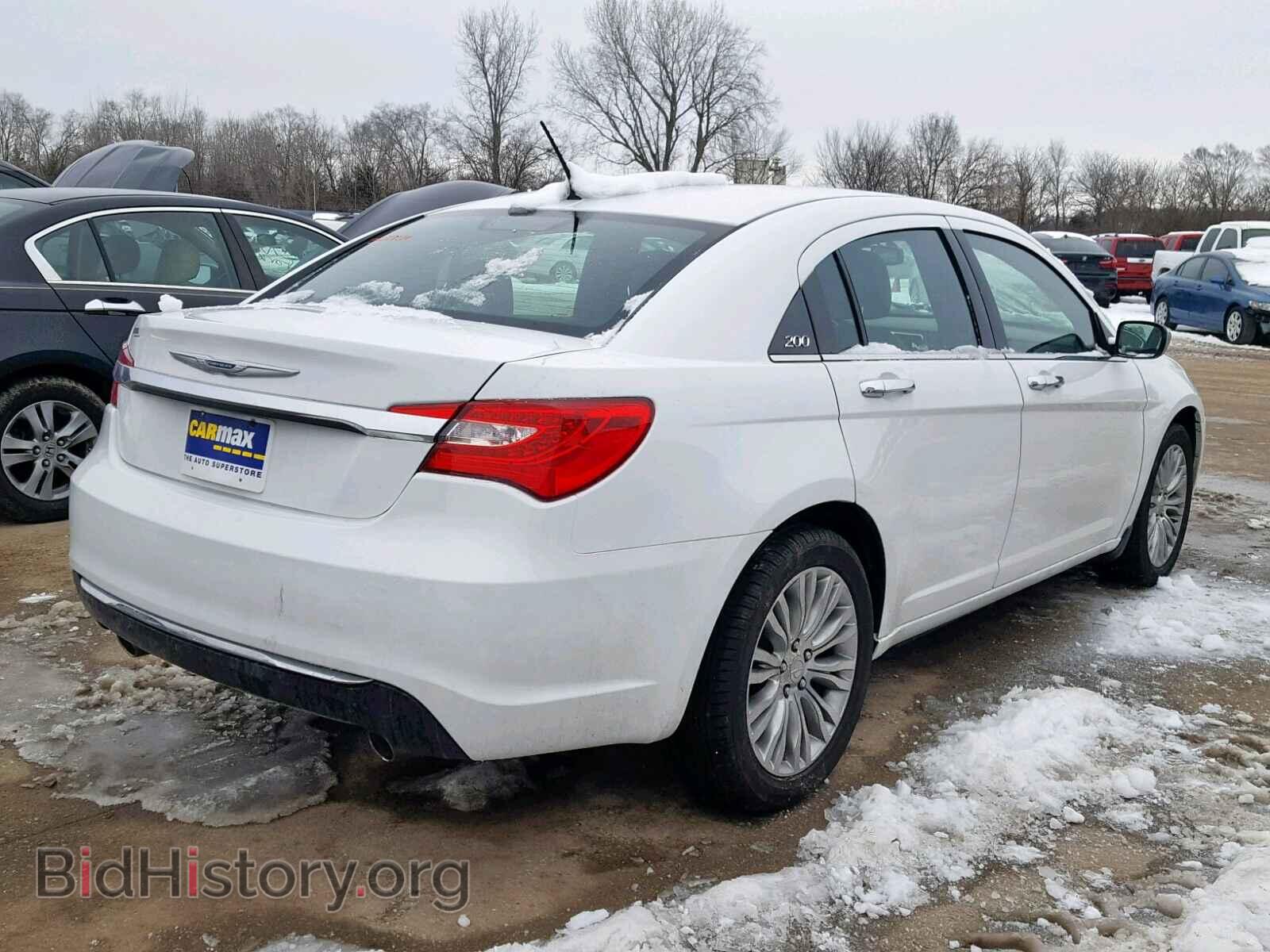 2013 CHRYSLER 200 - VIN: 1C3CCBCG5DN570503 - Фото 4
