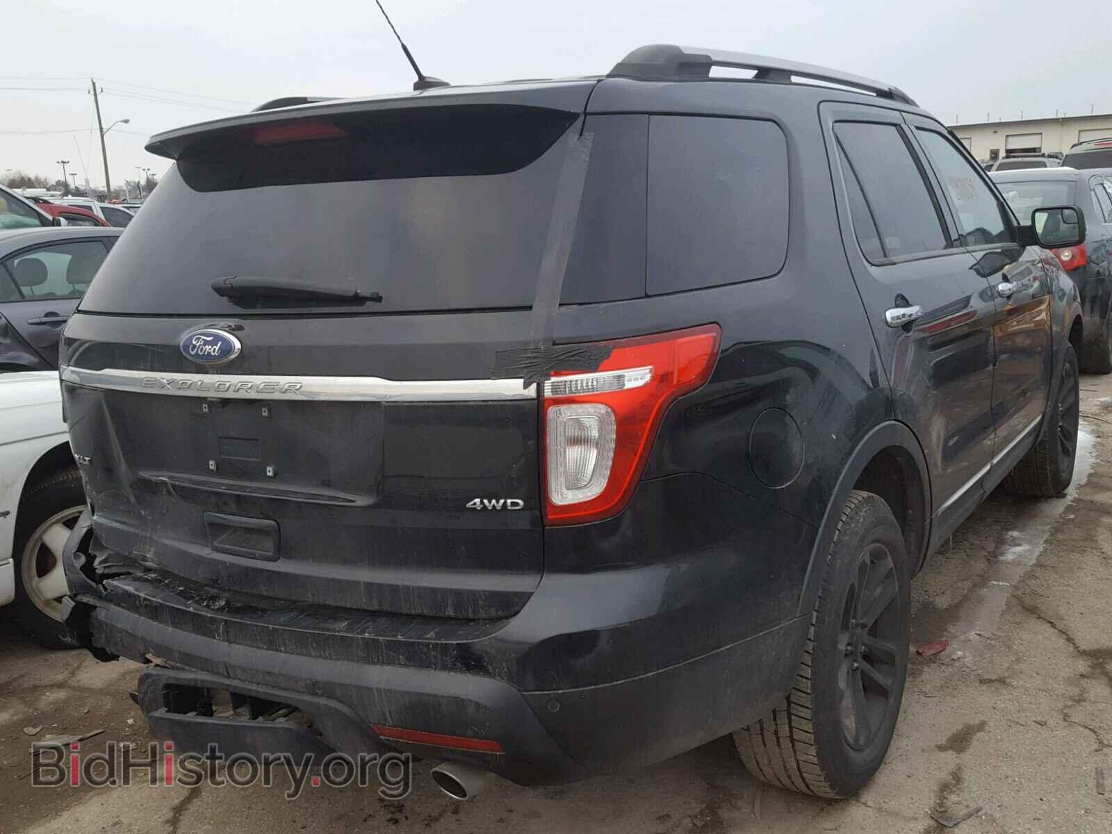 2011 FORD EXPLORER - VIN: 1FMHK8D86BGA27379 - Photo 4