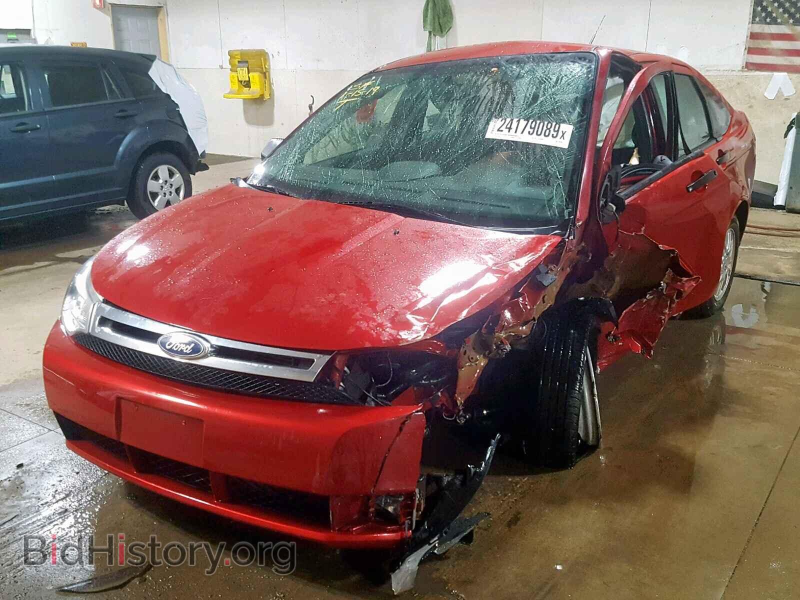 2011 FORD FOCUS - VIN: 1FAHP3FN0BW201759 - Фото 2