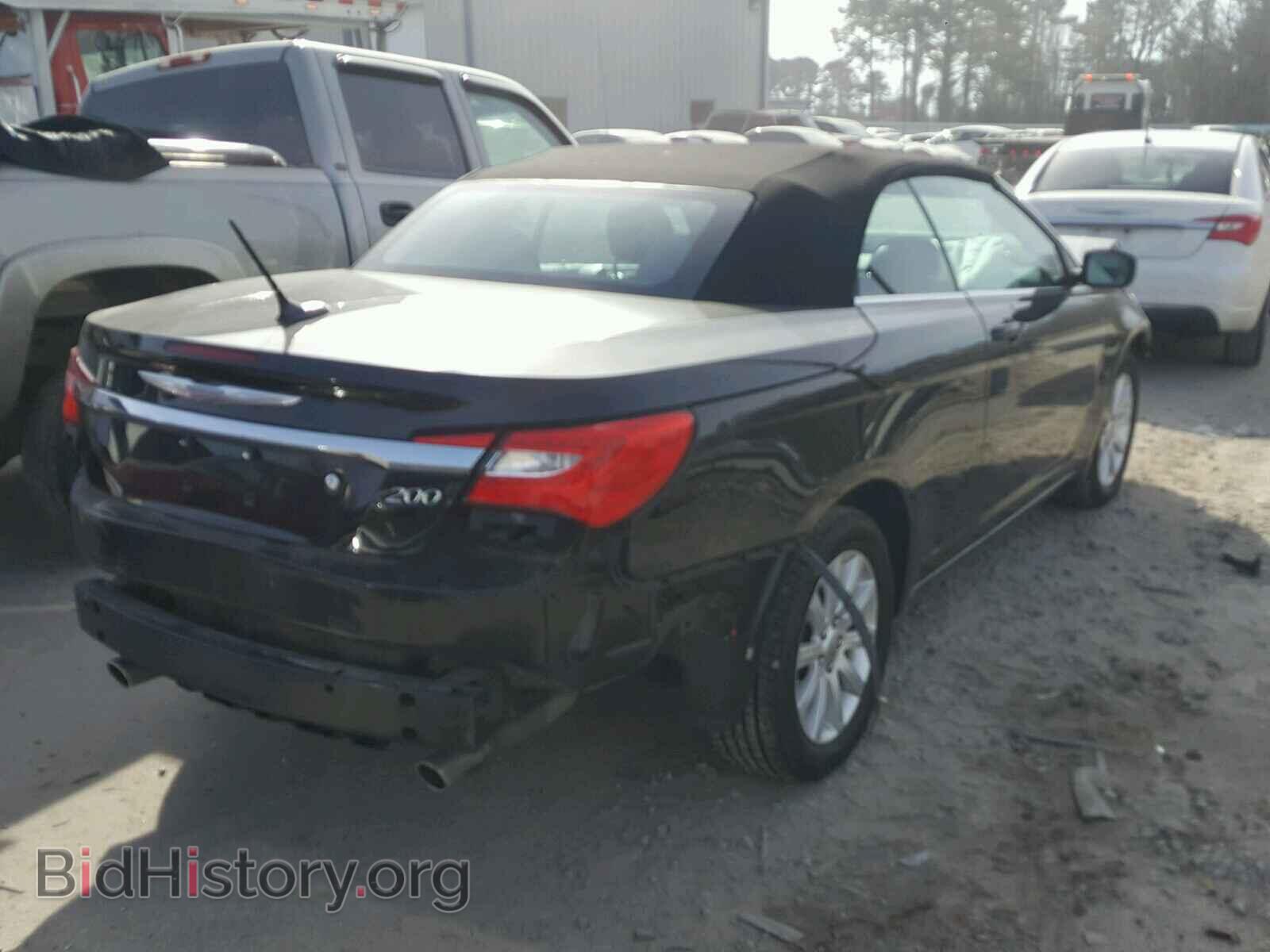 2011 CHRYSLER 200 - VIN: 1C3BC2EG9BN529801 - Фото 4