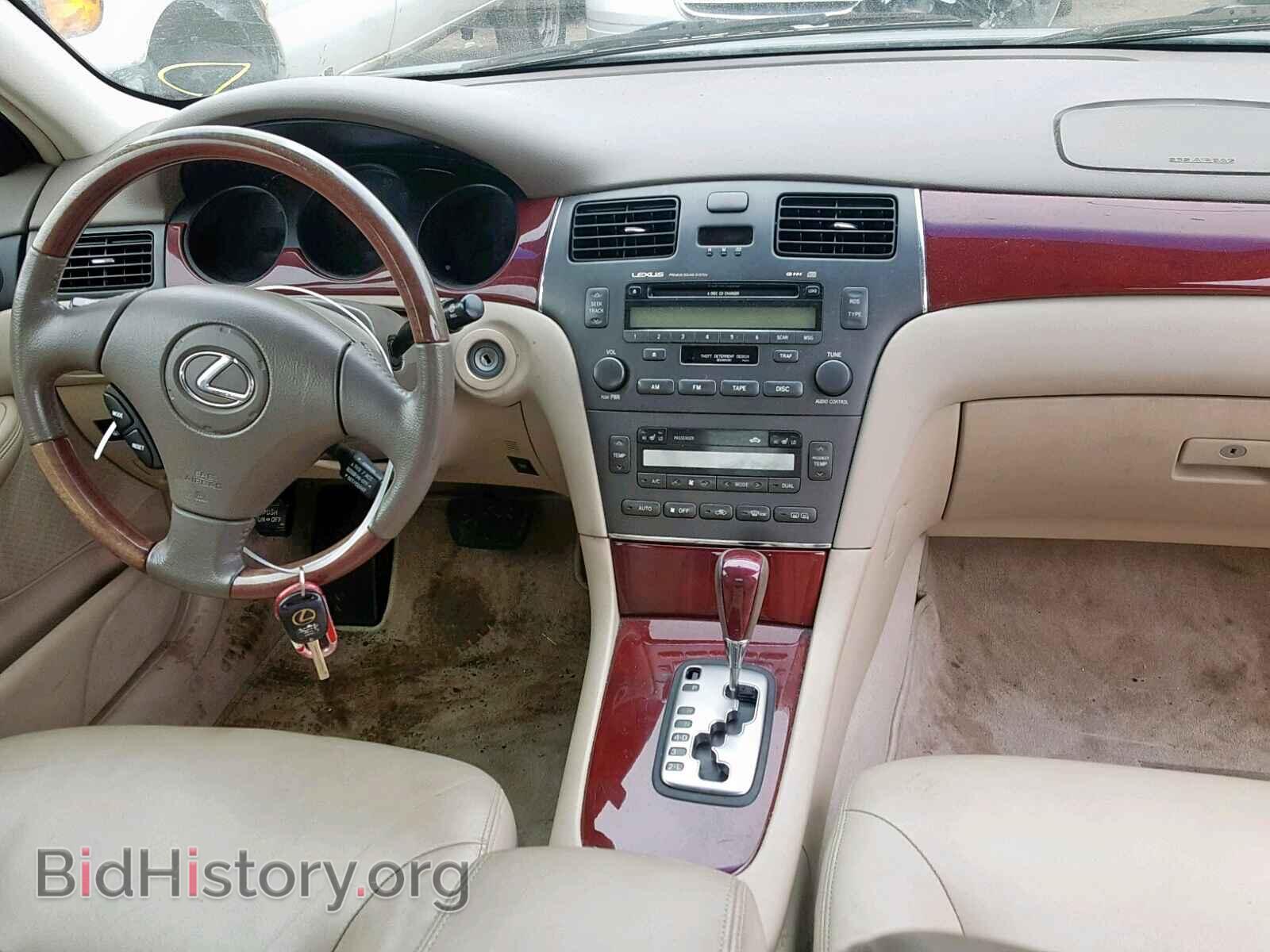 2002 LEXUS ES300 - VIN: JTHBF30GX20035121 - Photo 9