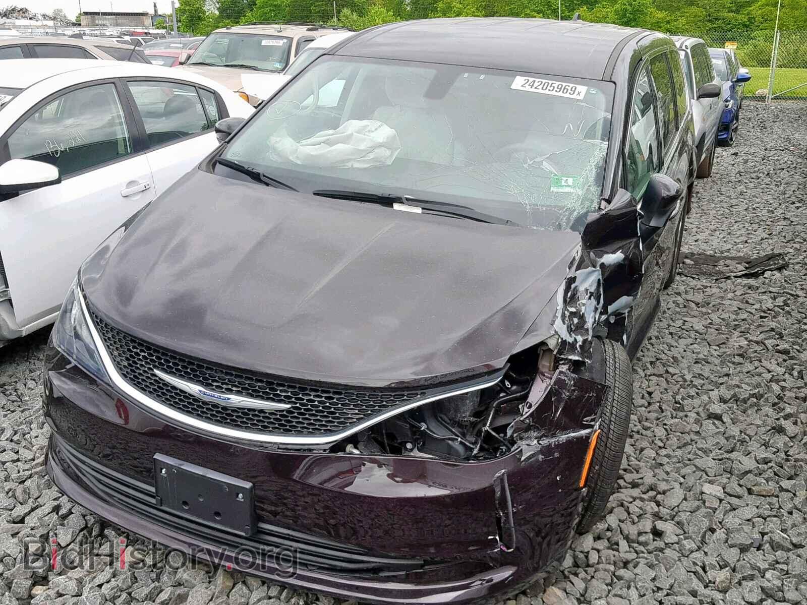 2017 CHRYSLER PACIFICA T - VIN: 2C4RC1DG2HR654575 - Photo 2