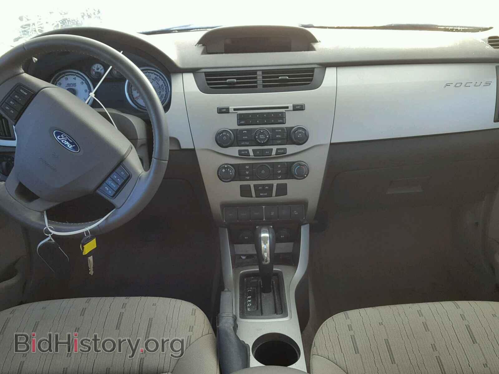 2008 FORD FOCUS - VIN: 1FAHP35N28W243103 - Фото 9