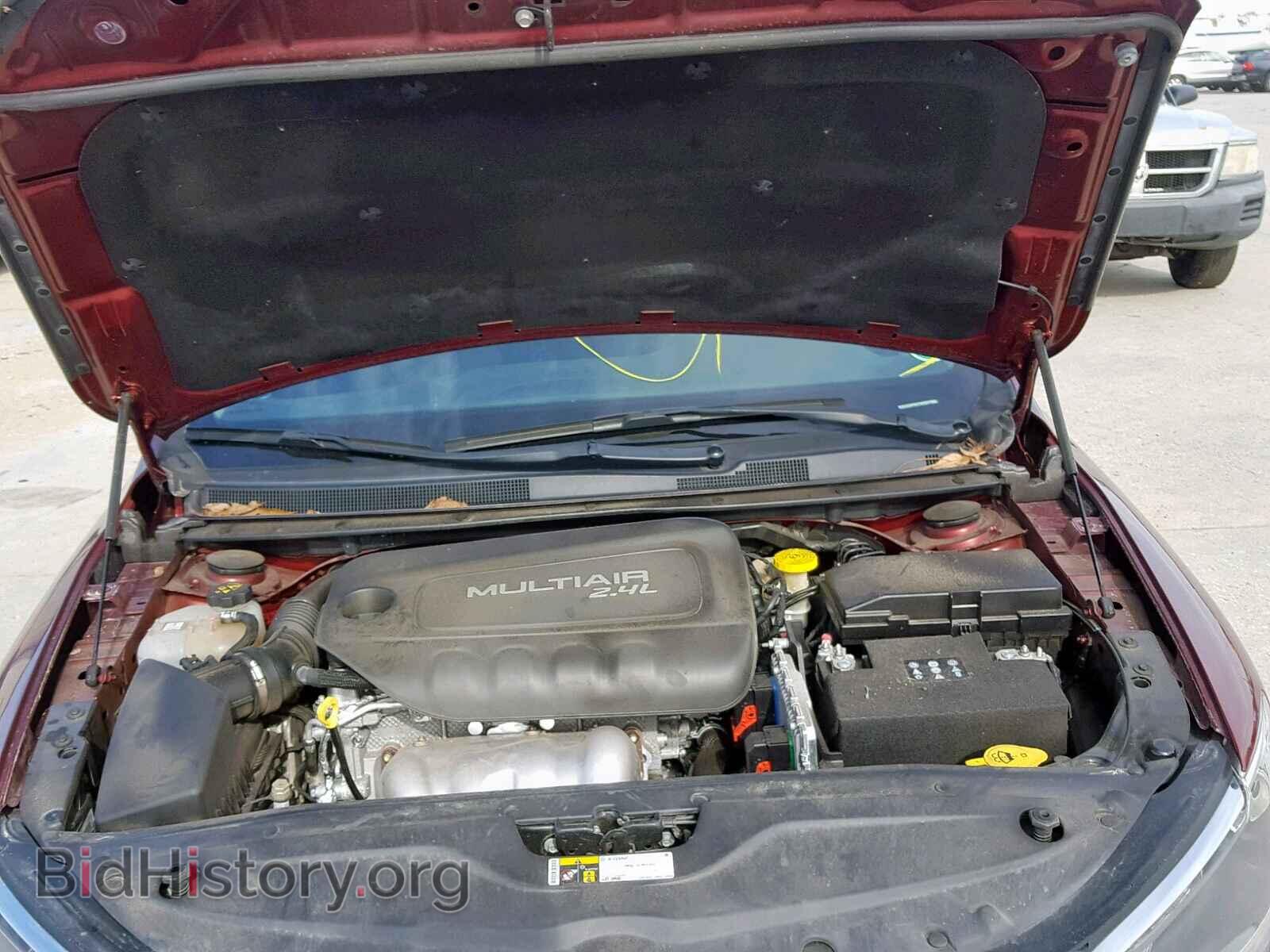 2016 CHRYSLER 200 - VIN: 1C3CCCAB1GN107842 - Photo 7