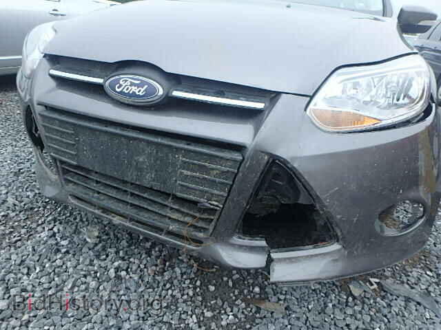 2014 FORD FOCUS - VIN: 1FADP3F25EL411610 - Photo 9