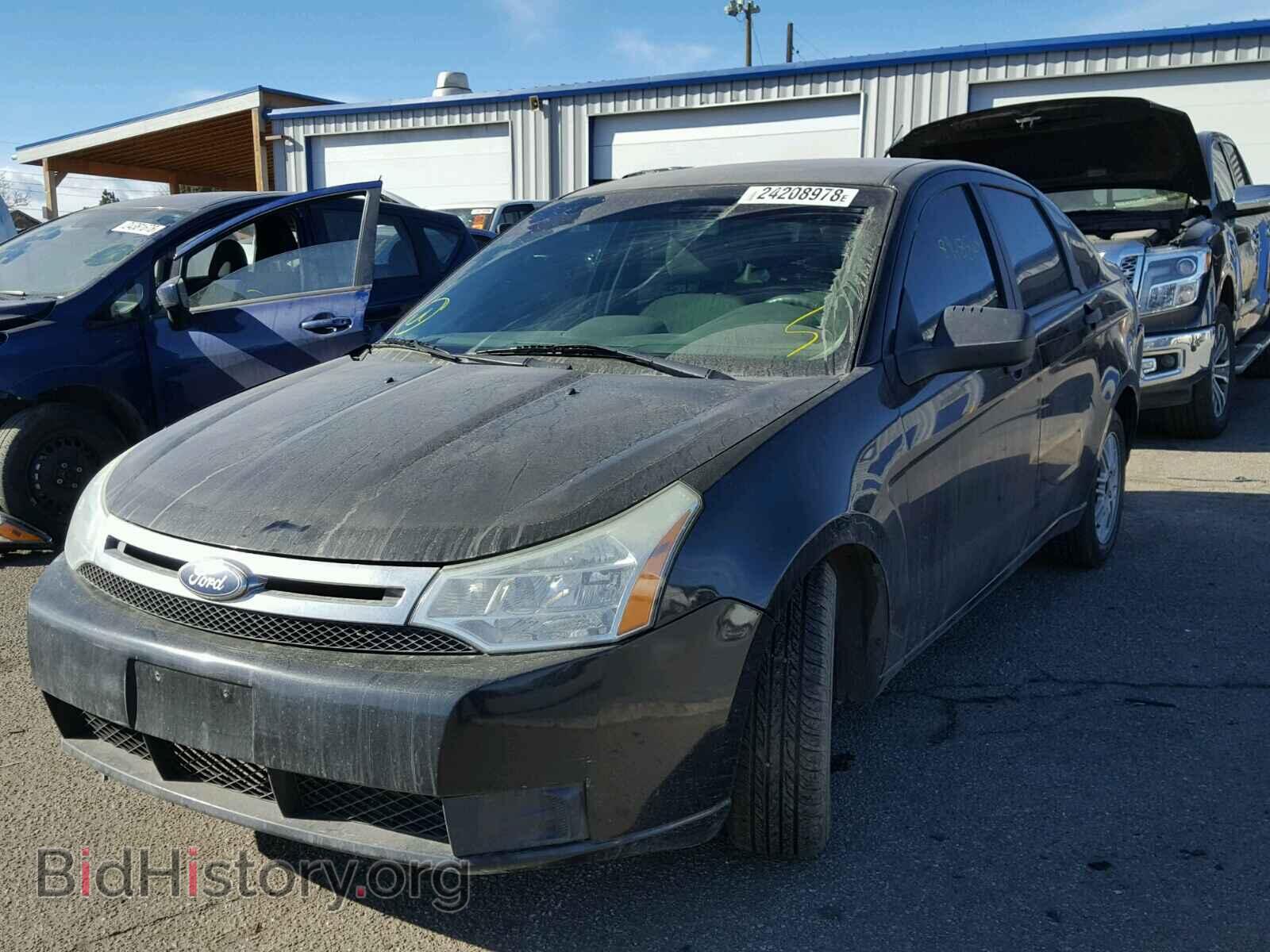 2011 FORD FOCUS - VIN: 1FAHP3FN8BW165948 - Фото 2