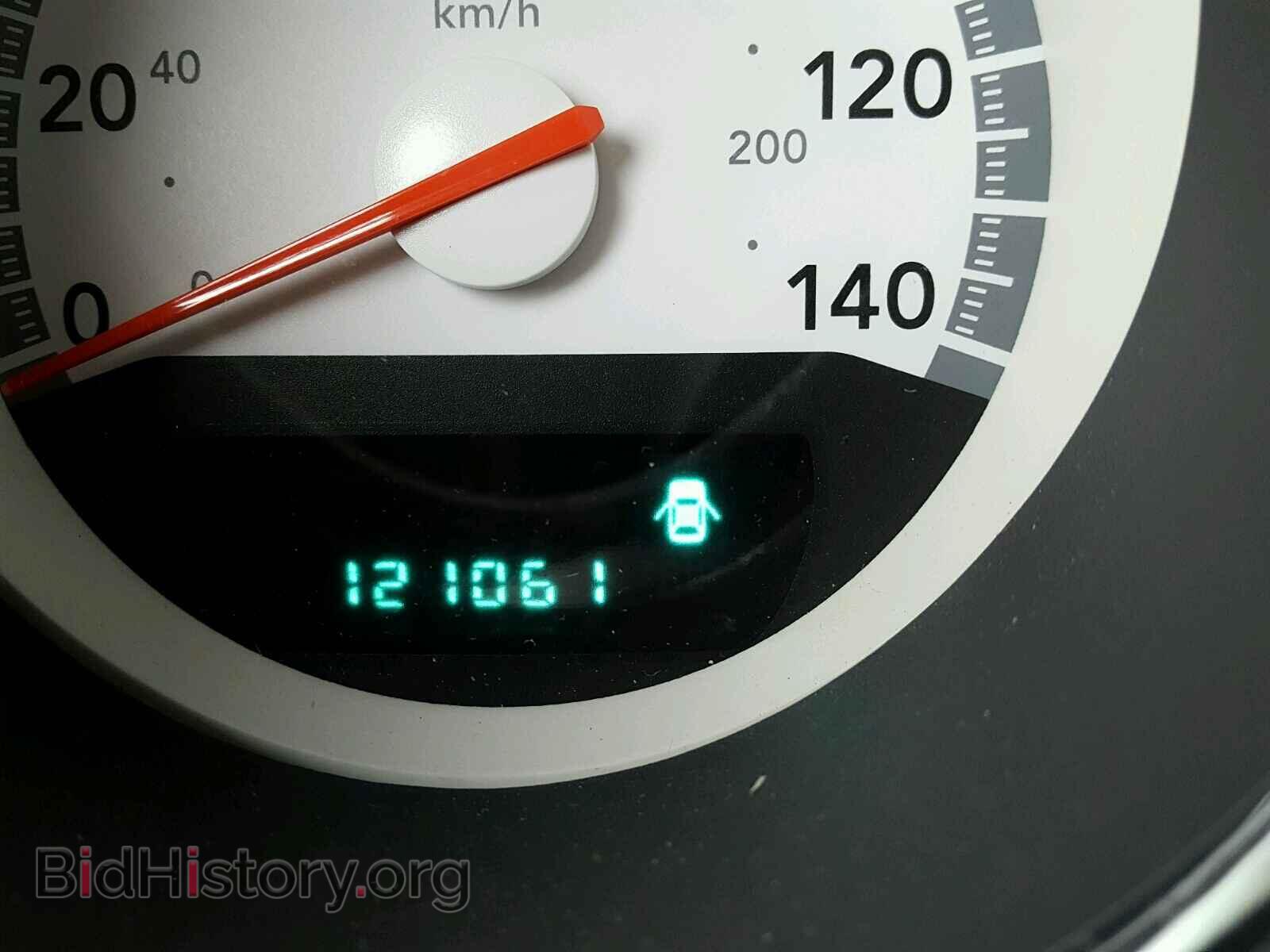 2010 DODGE CHARGER - VIN: 2B3CA4CD4AH214648 - Фото 8