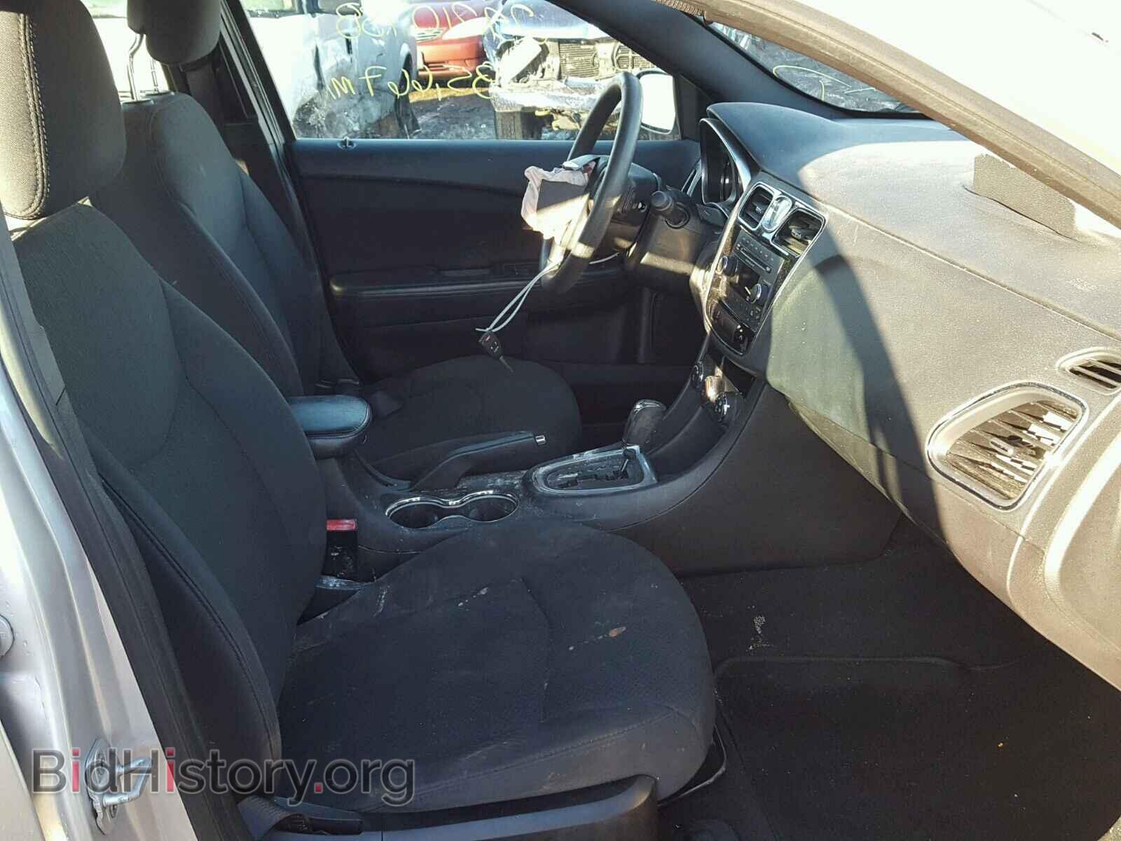 2012 CHRYSLER 200 - VIN: 1C3CCBAB0CN135362 - Фото 5