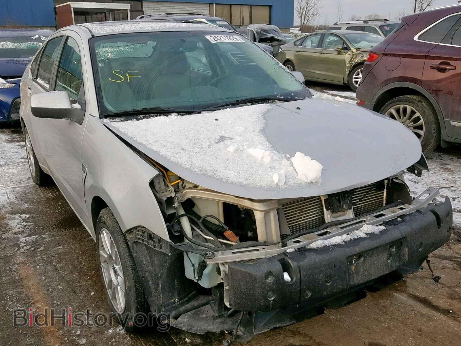 Photo 1FAHP35N48W281237 - FORD FOCUS SE 2008