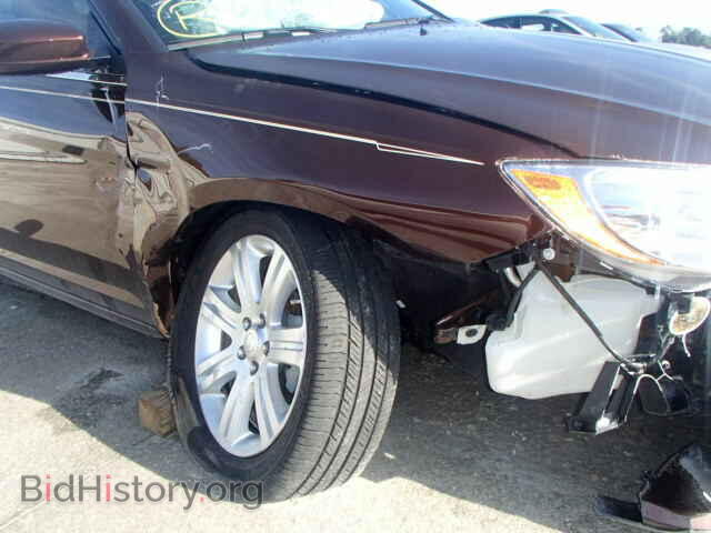 2013 CHRYSLER 200 - VIN: 1C3BCBEB3DN504383 - Фото 10