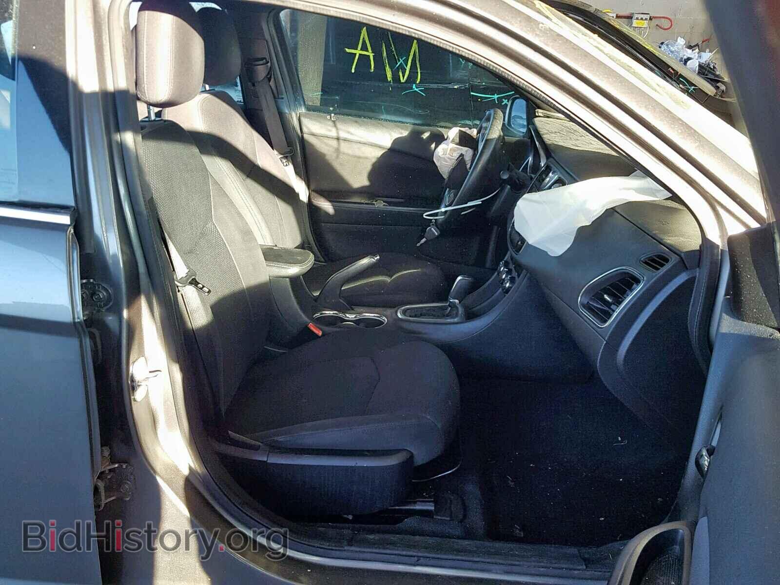 2013 CHRYSLER 200 - VIN: 1C3CCBAB8DN686155 - Фото 5