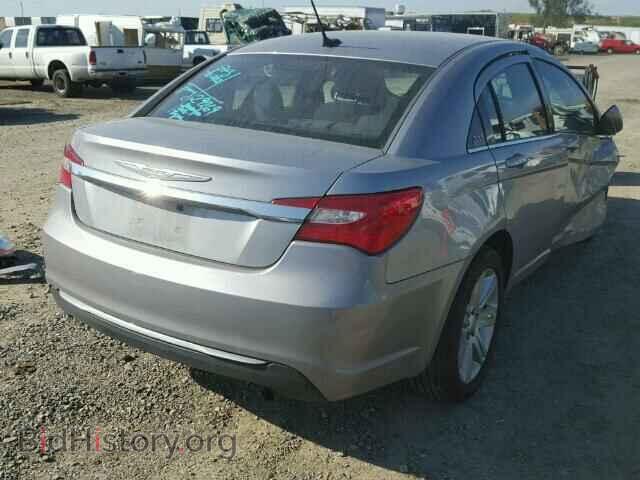 2013 CHRYSLER 200 - VIN: 1C3CCBAB5DN670138 - Photo 4