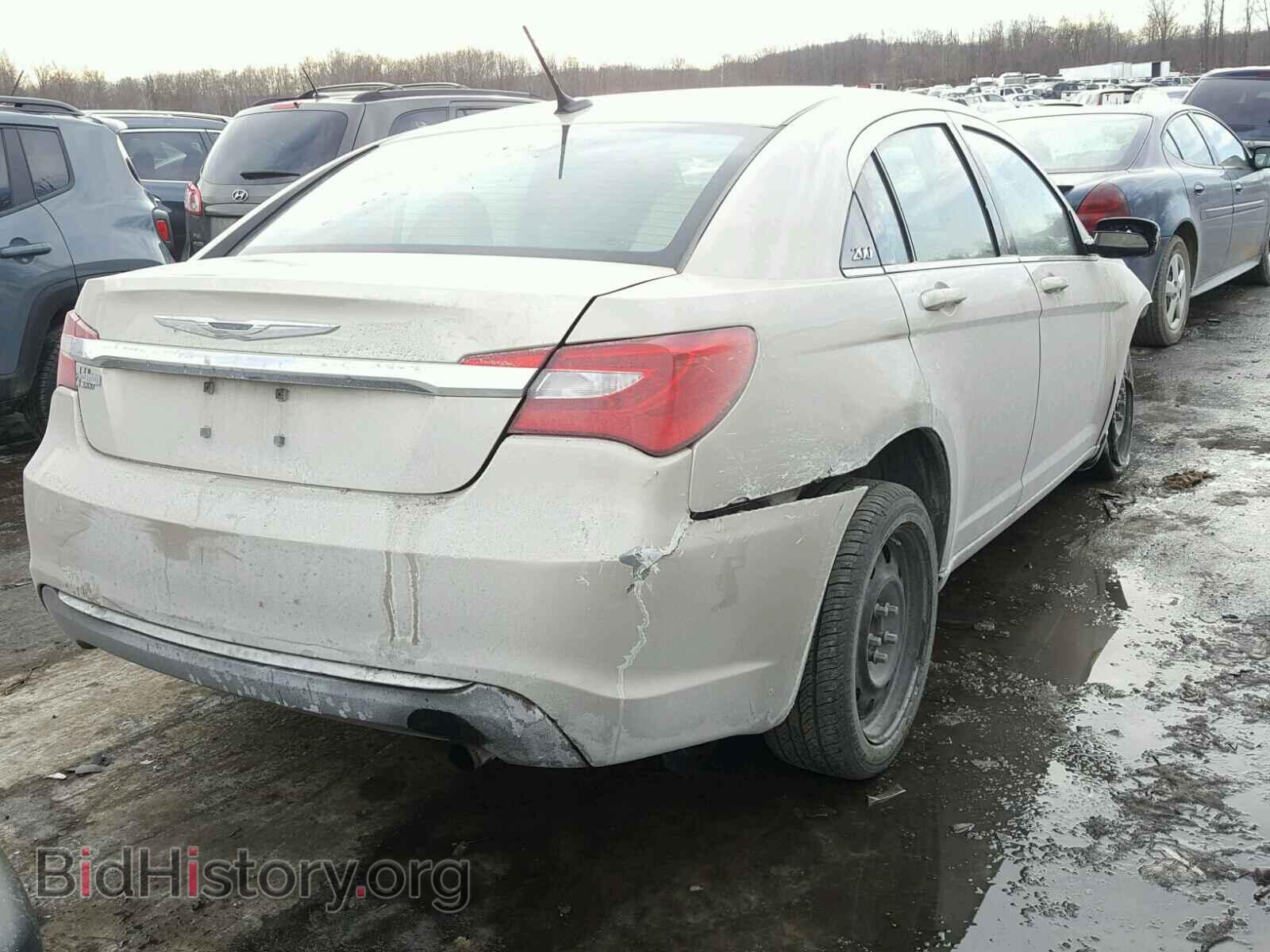2013 CHRYSLER 200 - VIN: 1C3CCBAB5DN641206 - Photo 4
