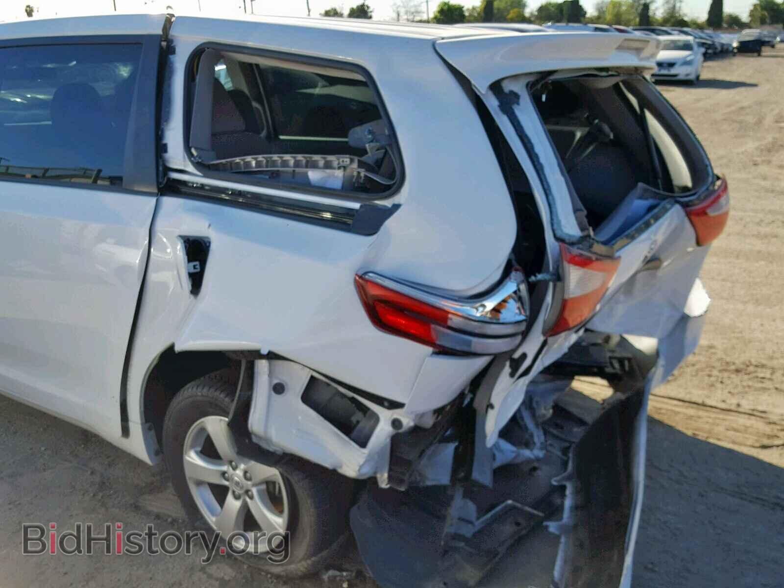 2017 TOYOTA SIENNA BAS - VIN: 5TDZZ3DC9HS805491 - Фото 9