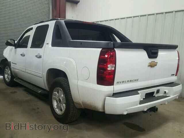 2011 CHEVROLET AVALANCHE - VIN: 3GNTKFE36BG292451 - Фото 3