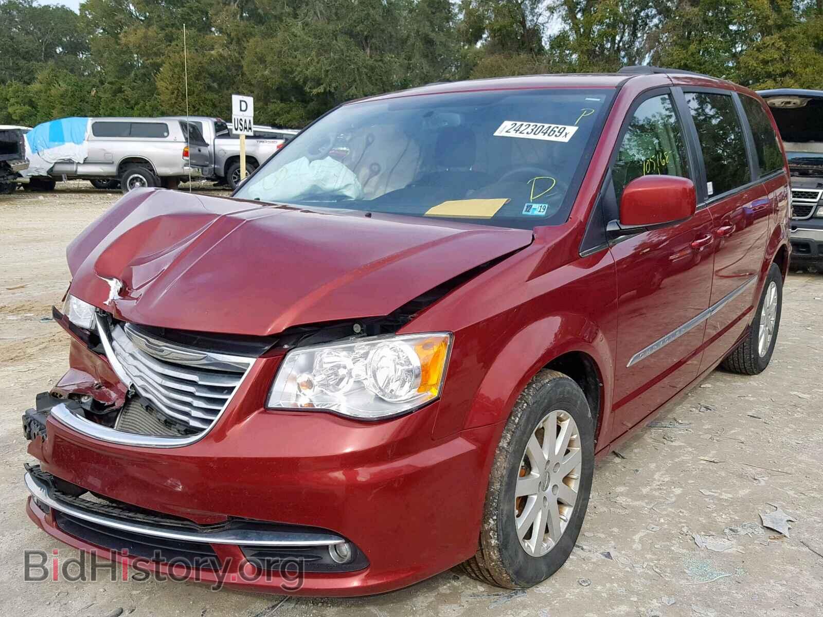 2013 CHRYSLER TOWN & COU - VIN: 2C4RC1BG0DR573300 - Фото 2
