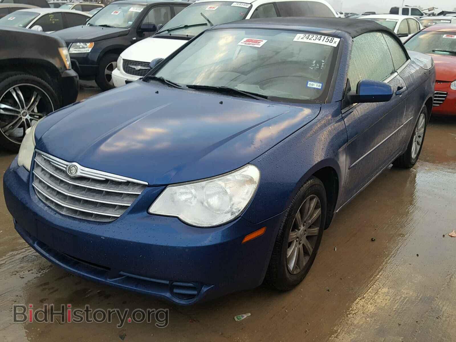 2010 CHRYSLER SEBRING - VIN: 1C3BC5ED0AN127817 - Фото 2