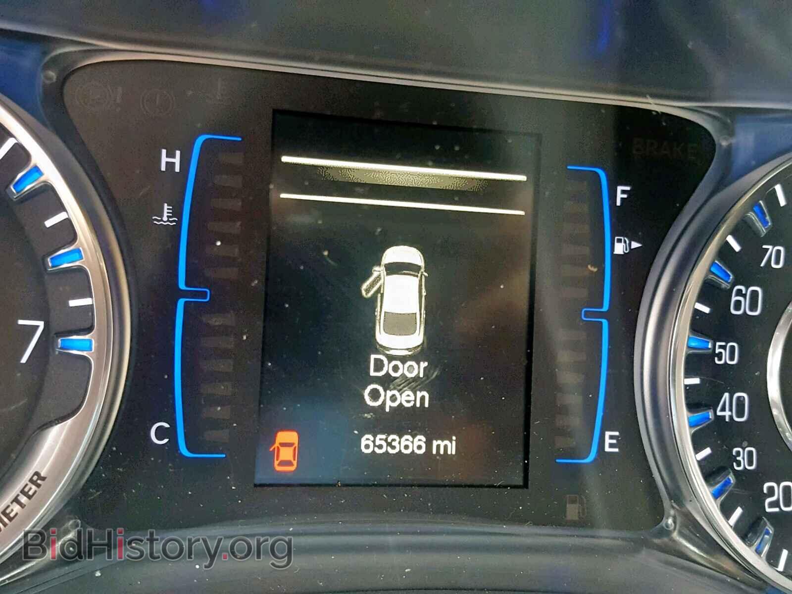 2016 CHRYSLER 200 - VIN: 1C3CCCAG5GN141004 - Фото 8