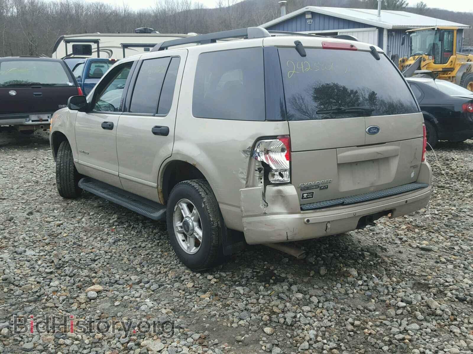 2005 FORD EXPLORER - VIN: 1FMZU73E55UA13978 - Photo 3