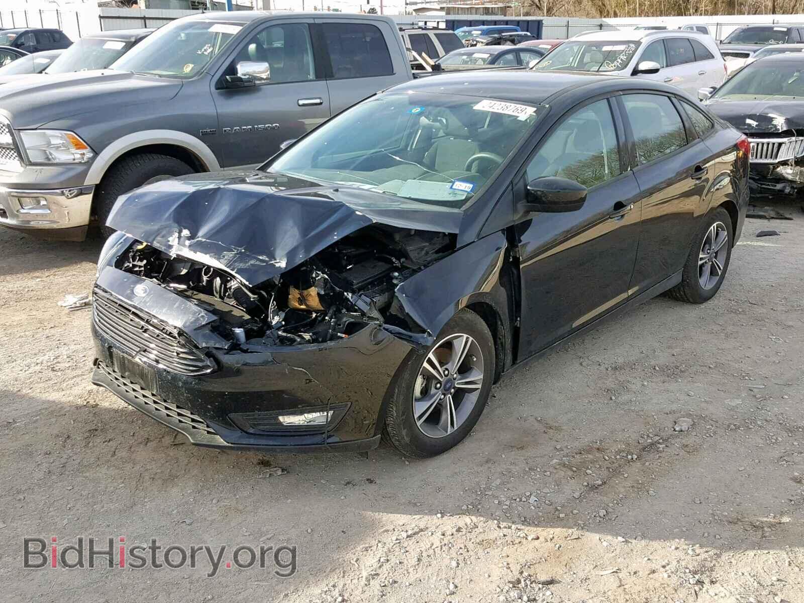 2018 FORD FOCUS SE - VIN: 1FADP3F24JL229603 - Фото 2
