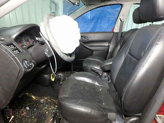 2005 FORD FOCUS - VIN: 3FAFP37N65R150278 - Фото 5