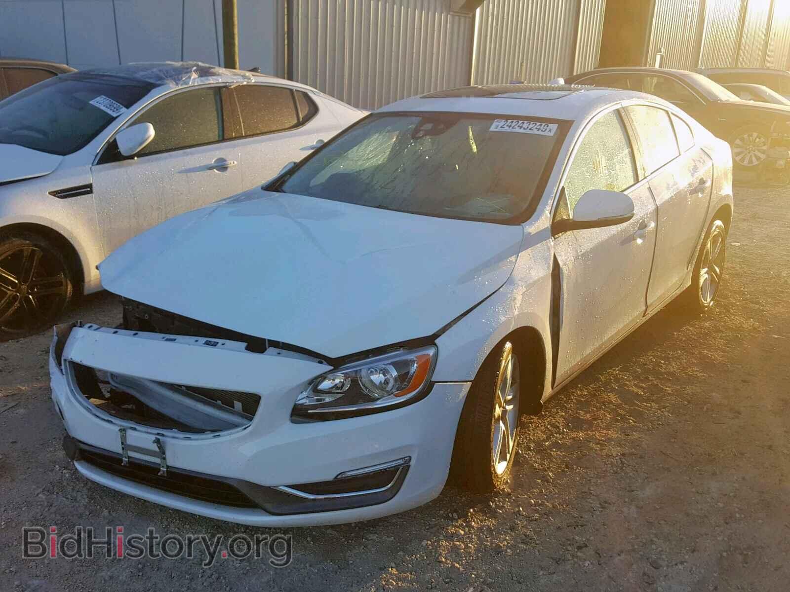 2014 VOLVO S60 - VIN: YV1612FS8E2286875 - Фото 2