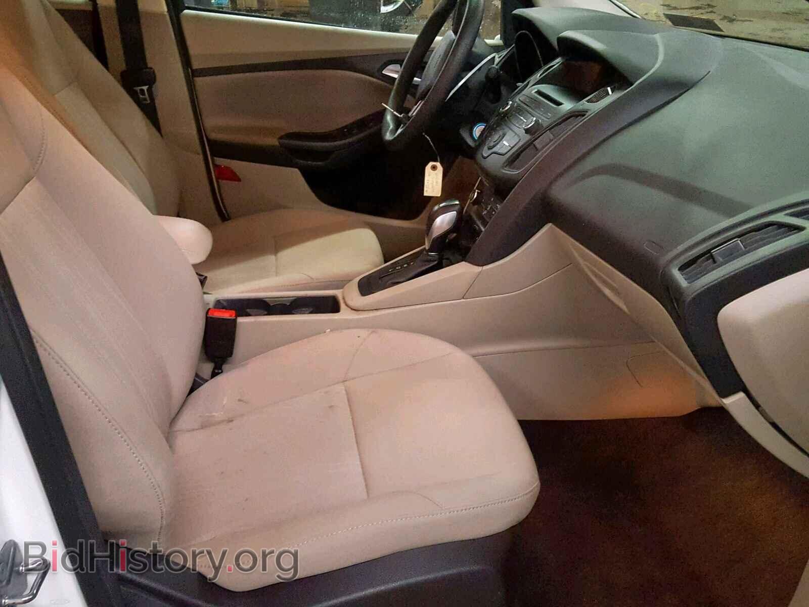 2016 FORD FOCUS SE - VIN: 1FADP3F28GL280823 - Фото 5