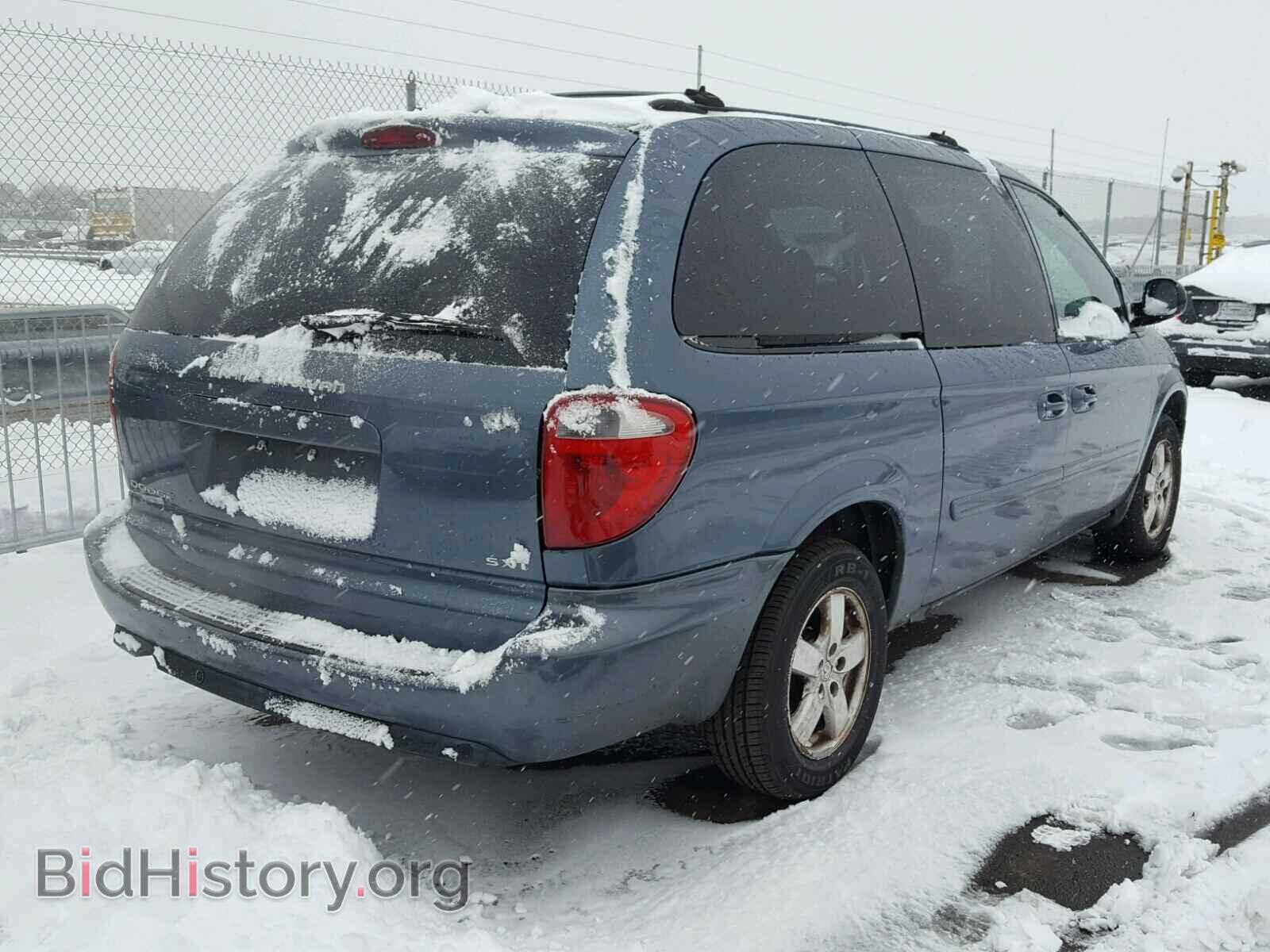 2005 DODGE CARAVAN - VIN: 2D8GP44L95R159961 - Фото 4