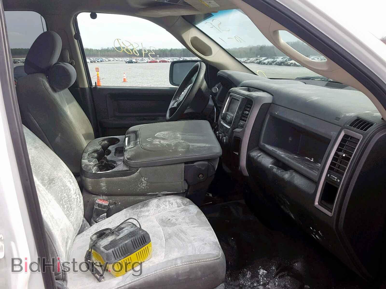 2016 RAM 1500 ST - VIN: 1C6RR6FT3GS119135 - Фото 5