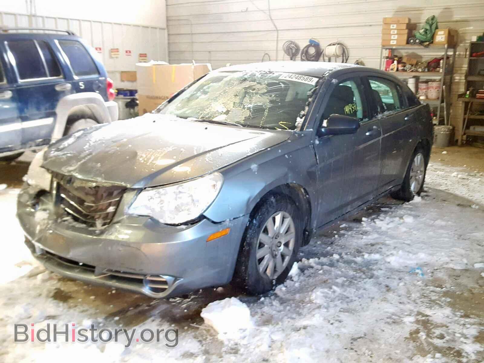 2010 CHRYSLER SEBRING - VIN: 1C3CC4FBXAN219755 - Фото 2