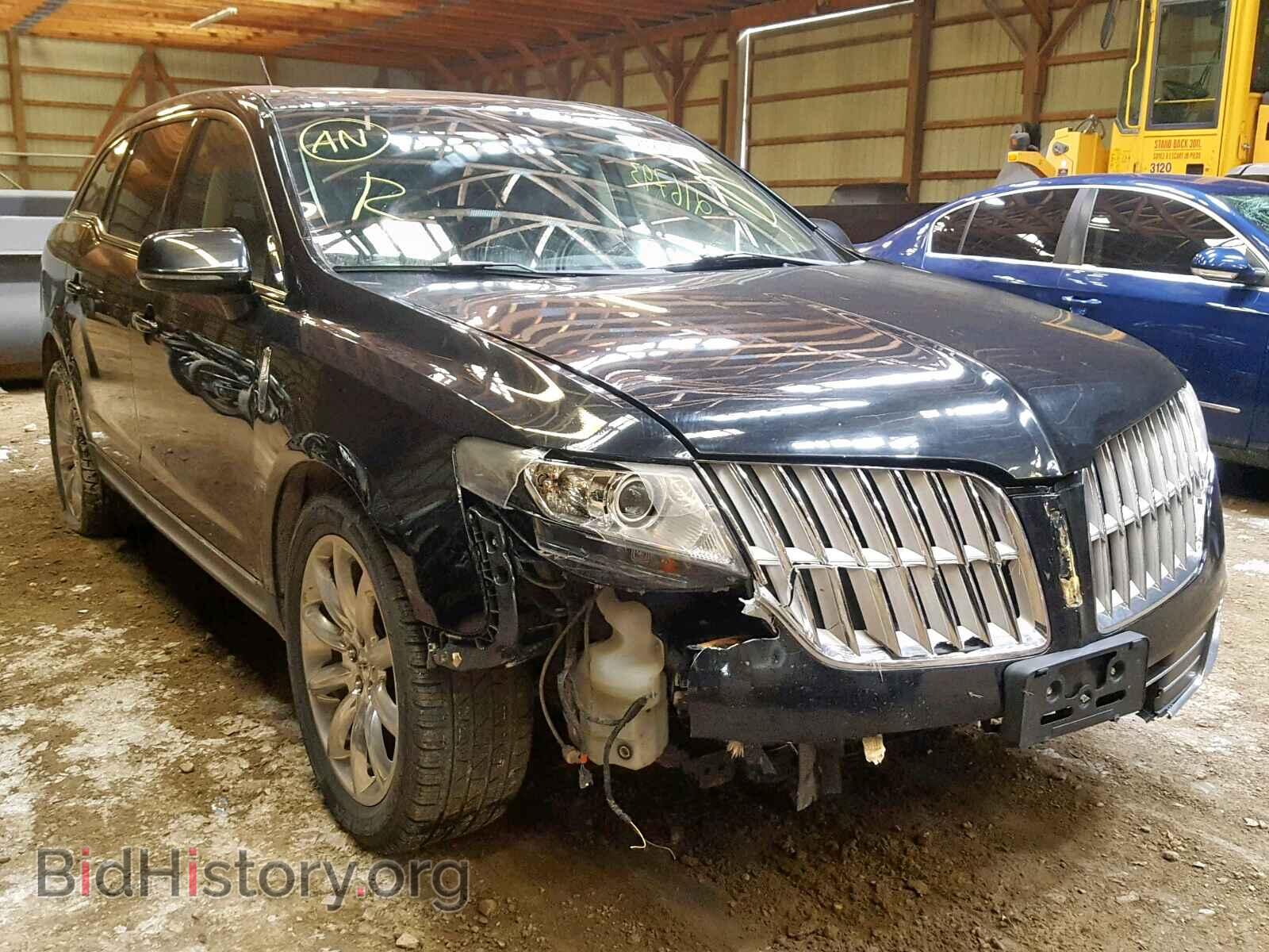 Photo 2LMHJ5AR6CBL50584 - LINCOLN MKT 2012