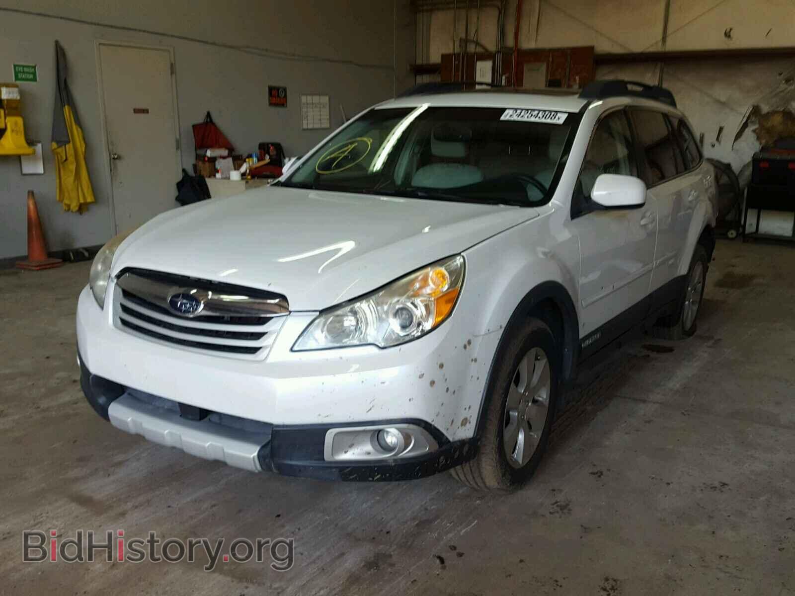 2011 SUBARU OUTBACK - VIN: 4S4BRELC9B2391668 - Фото 2