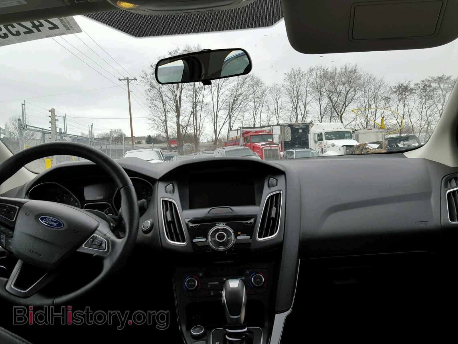 2016 FORD FOCUS - VIN: 1FADP3J23GL215949 - Photo 9