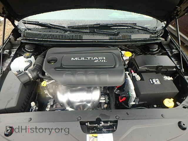 2015 CHRYSLER 200 - VIN: 1C3CCCABXFN651416 - Photo 7