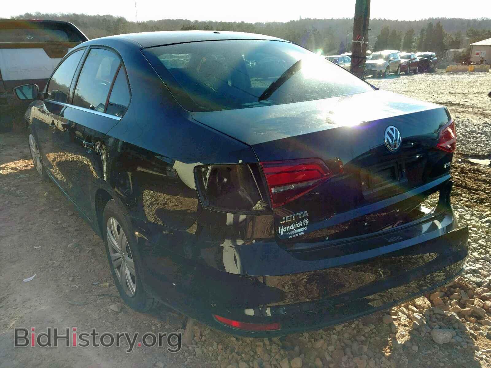 2017 VOLKSWAGEN JETTA - VIN: 3VW2B7AJ3HM252818 - Фото 3