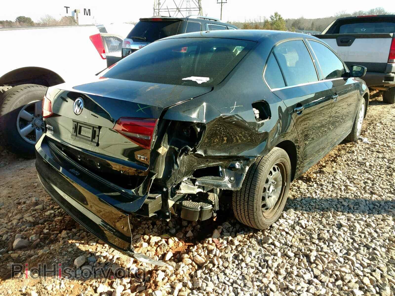 2017 VOLKSWAGEN JETTA - VIN: 3VW2B7AJ3HM252818 - Фото 4