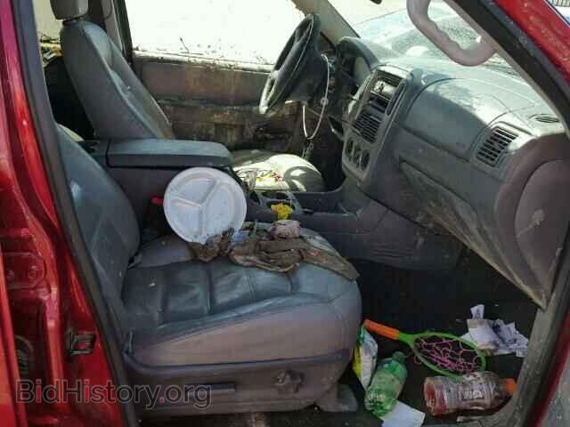 2005 FORD EXPLORER - VIN: 1FMZU73KX5UB76065 - Фото 5