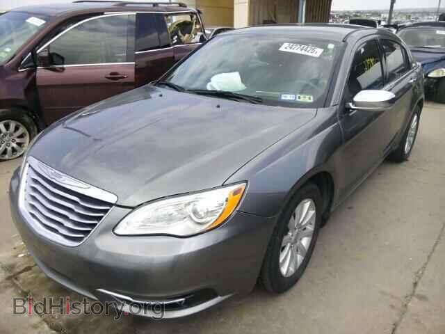 2013 CHRYSLER 200 - VIN: 1C3CCBCG8DN528102 - Photo 2
