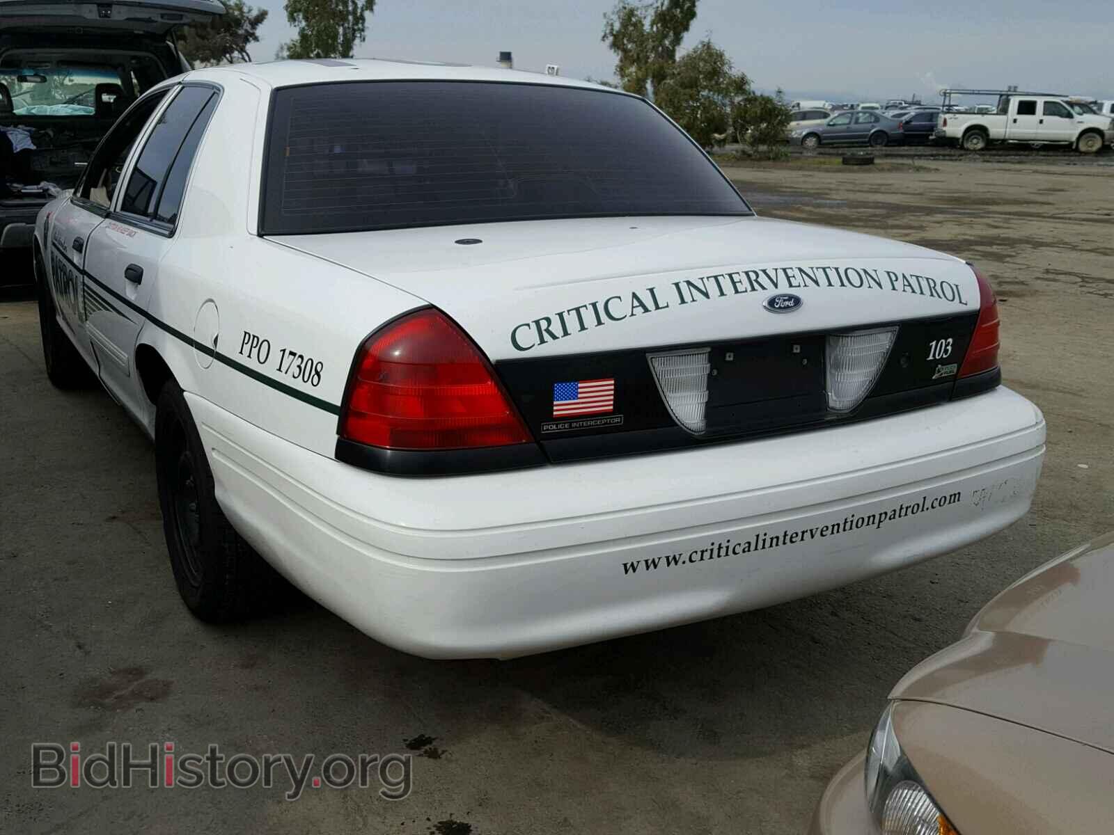 2010 FORD CROWN VIC - VIN: 2FABP7BVXAX128373 - Фото 3