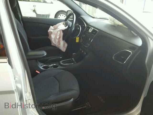 2012 CHRYSLER 200 - VIN: 1C3CCBAB3CN241109 - Фото 5