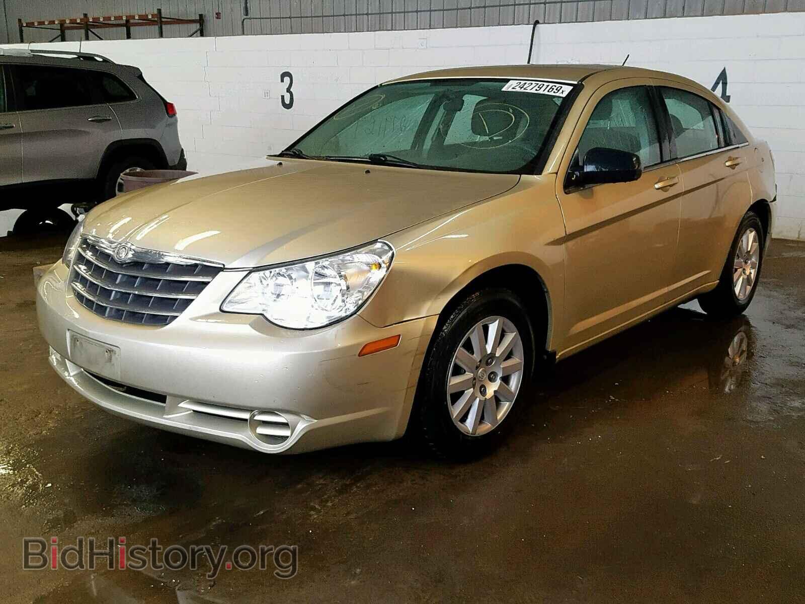 2010 CHRYSLER SEBRING - VIN: 1C3CC4FB2AN170812 - Фото 2