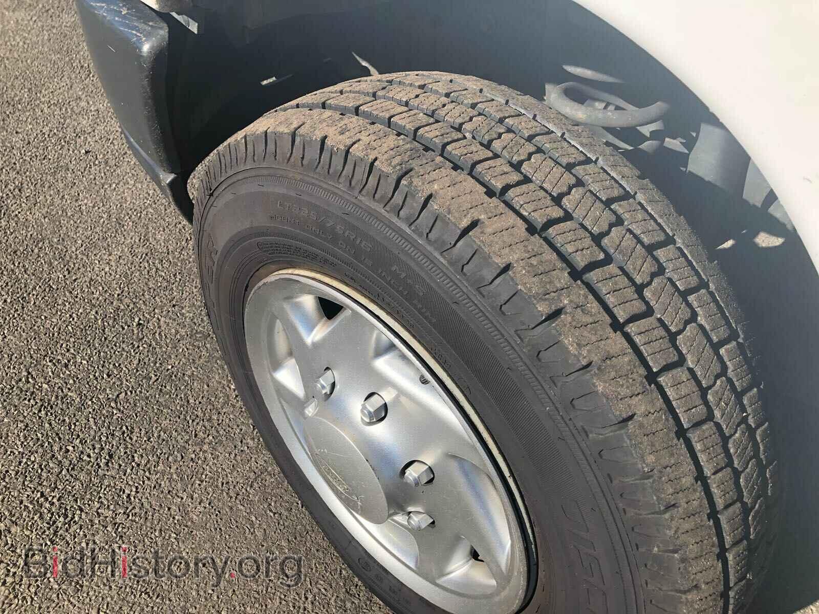 2010 FORD ECONOLINE - VIN: 1FTNE1EL7ADA10180 - Фото 9