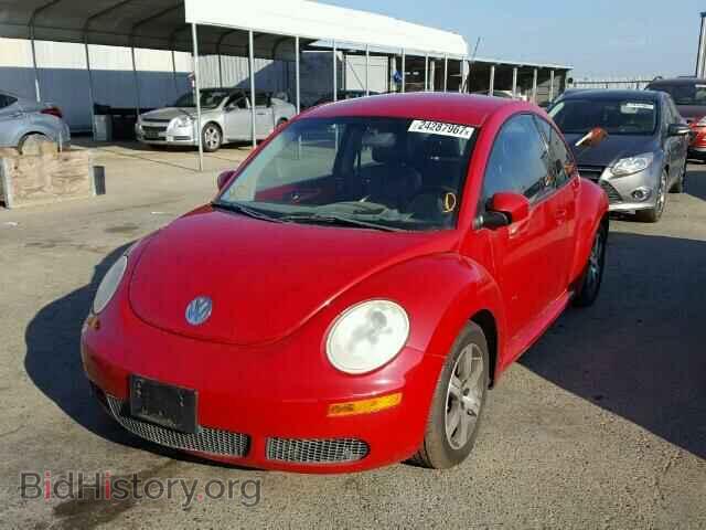 2006 VOLKSWAGEN BEETLE - VIN: 3VWPG31CX6M413275 - Фото 2
