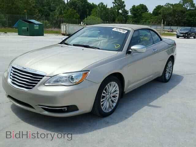 2013 CHRYSLER 200 - VIN: 1C3BCBFGXDN597946 - Фото 2